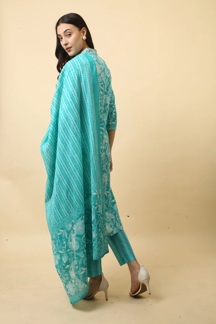 Women Cambric cotton kurta Pant Dupatta set - Image 3