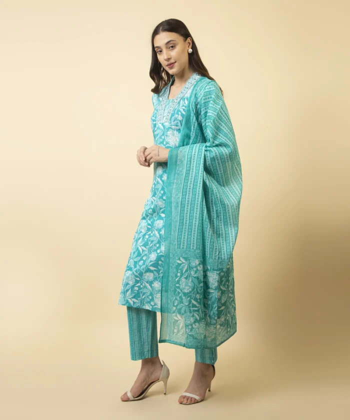 Women Cambric cotton kurta Pant Dupatta set - Image 4