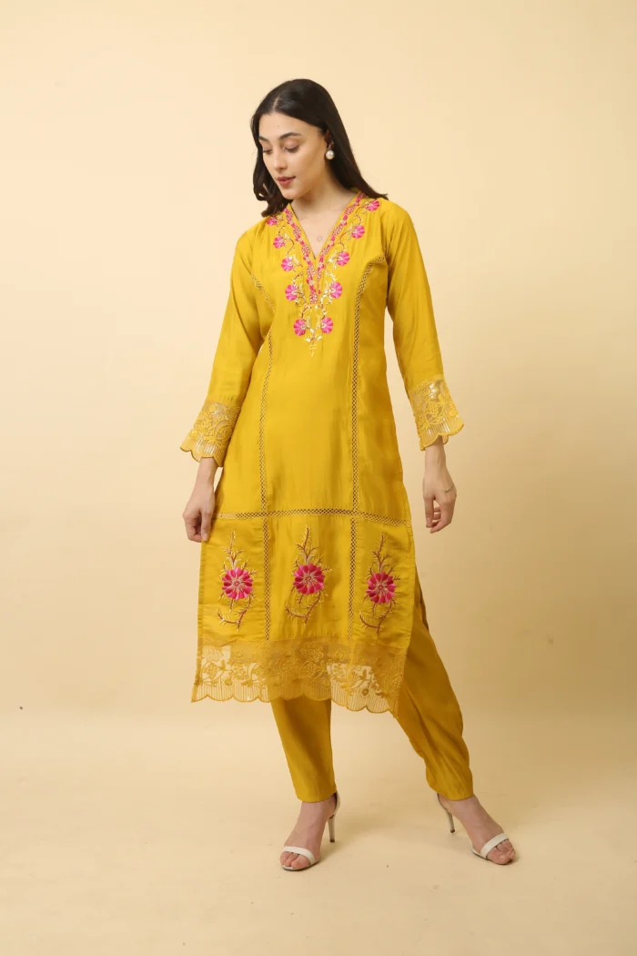 Mango yellow straight kurta set with net duppata - Image 4