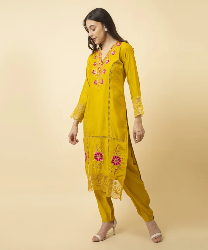 Mango yellow straight kurta set with net duppata - Image 3