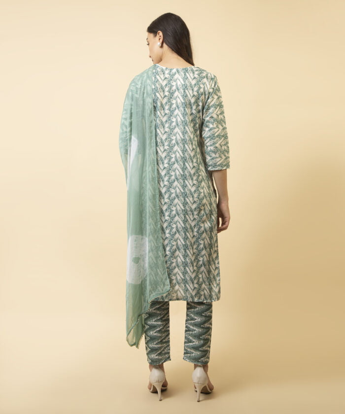 Women Ikat Print Straight Kurta Set with Dupatta - Image 6