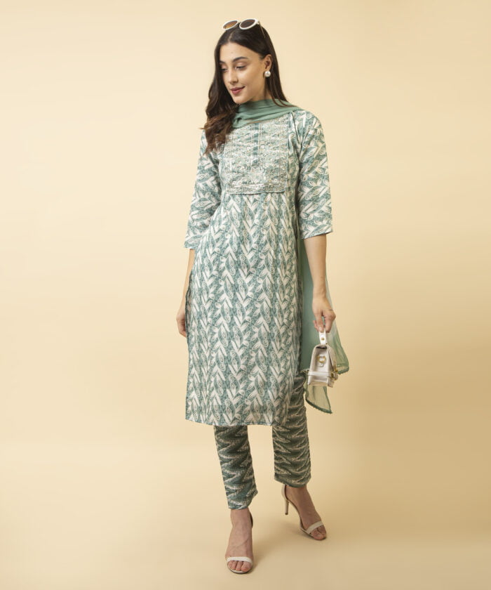 Women Ikat Print Straight Kurta Set with Dupatta - Image 5