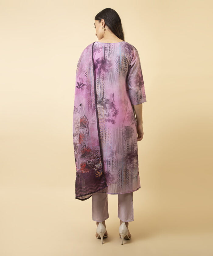 Purple kurta and pany with dupatta - Image 5