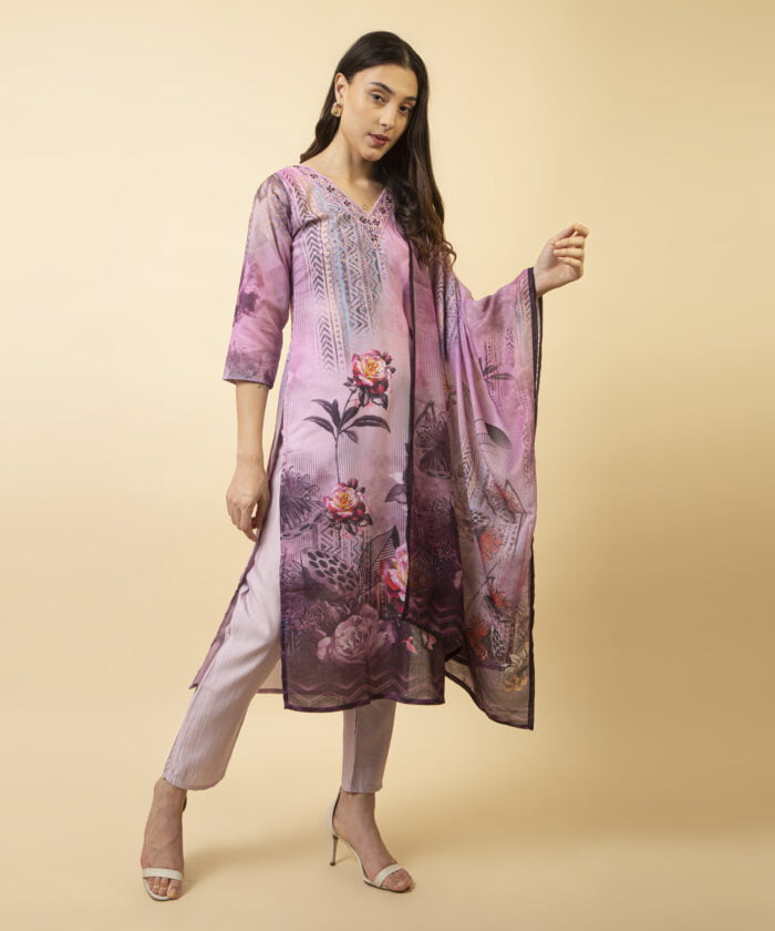 Purple kurta and pany with dupatta - Image 2