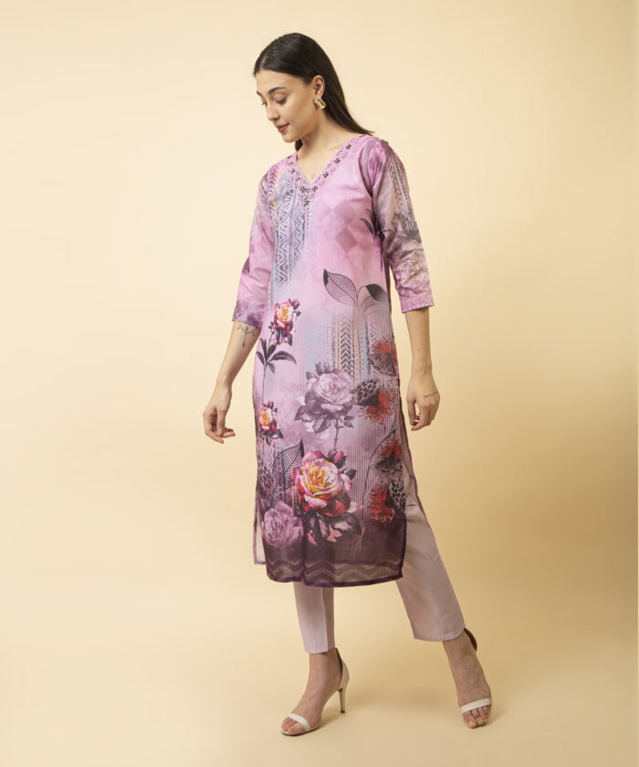 Purple kurta and pany with dupatta - Image 3