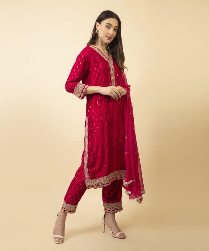 Red Ethnic kurta and pet with dupatta - Image 3